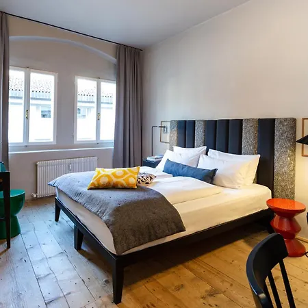Ξενοδοχείο Goldenstern Townhouse 4*
